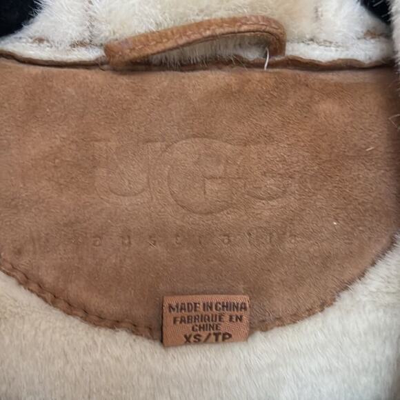 UGG AUSTRALIA LEATHER SHERLING COAT SIZE XS - Picture 5 of 8